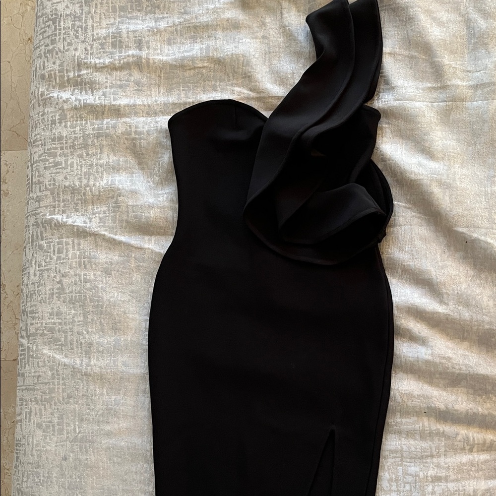 Amazon Black One Shoulder Dress